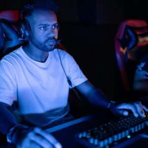 Echostreamhub: Smart Streaming for Modern Creators