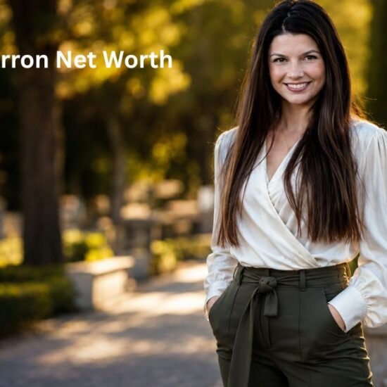 Hannah Barron Net Worth: Income, Career And Biography 