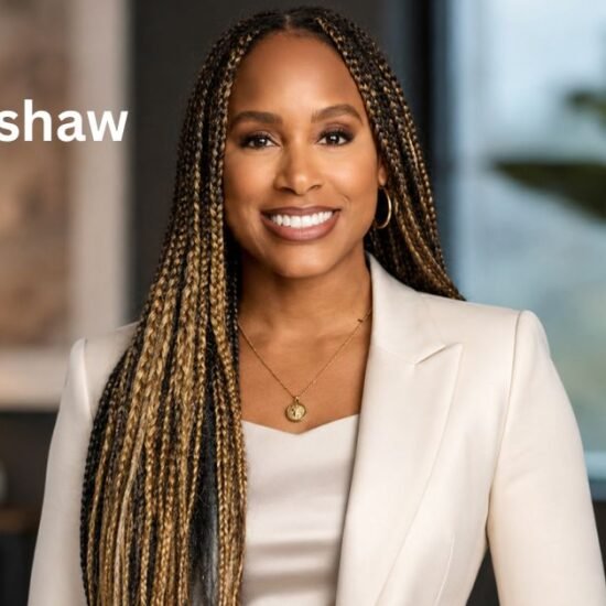 Jade Warshaw: Career, Books and Debt-Free Journey